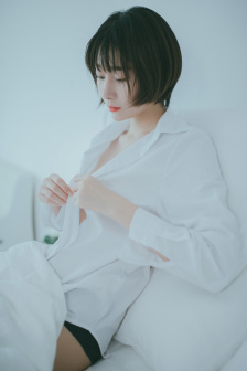 一区二区三国产精华液